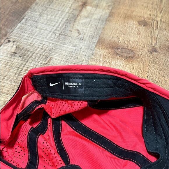 NIKE GOLF PINK W/WHITE SWOOSH UNSTRUCTURED RUNNING LIGHTWEIGHT HAT CAP - Picture 4 of 7